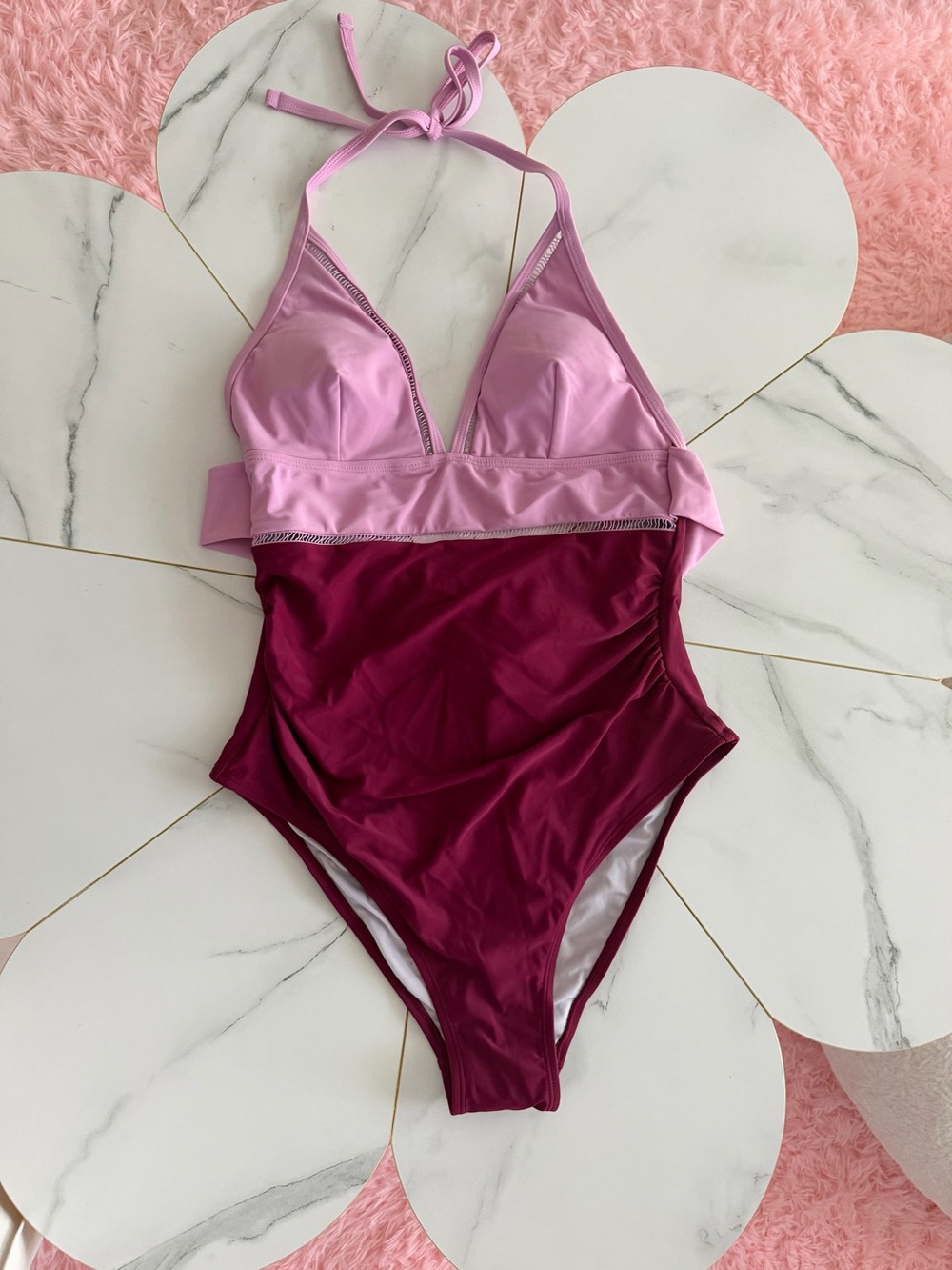 Cupshe’s Two-Tone Pink & Burgundy One-Piece Swimsuit